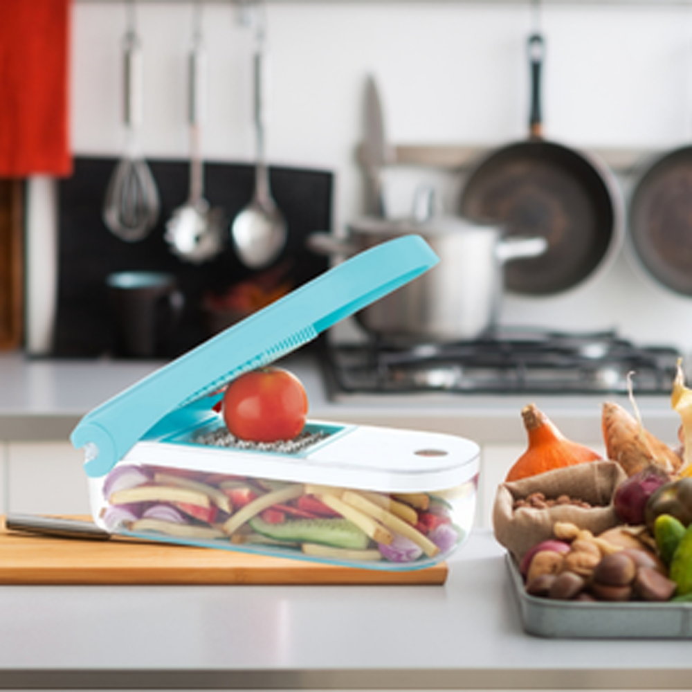 7 In 1 Plastic Vegetable And Fruit Chopper