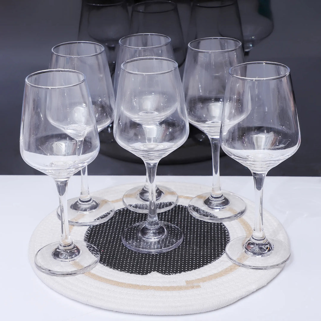Elegant Crystal Wine Glasses Set